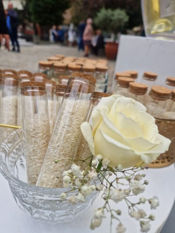 στολισμός γάμου λευκό χρυσό