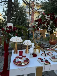 στολισμός γάμου μπορντό