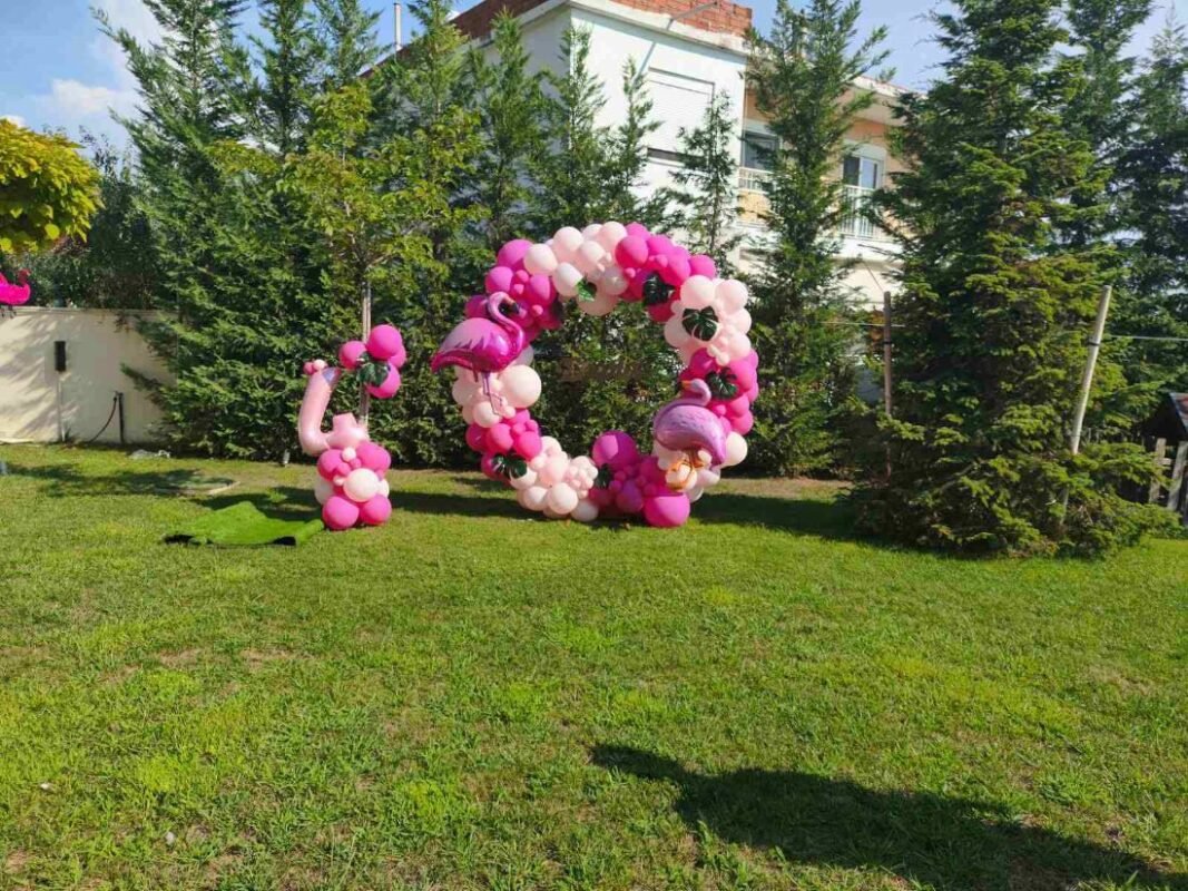 στολισμός πάρτι με θέμα το φλαμίνγκο