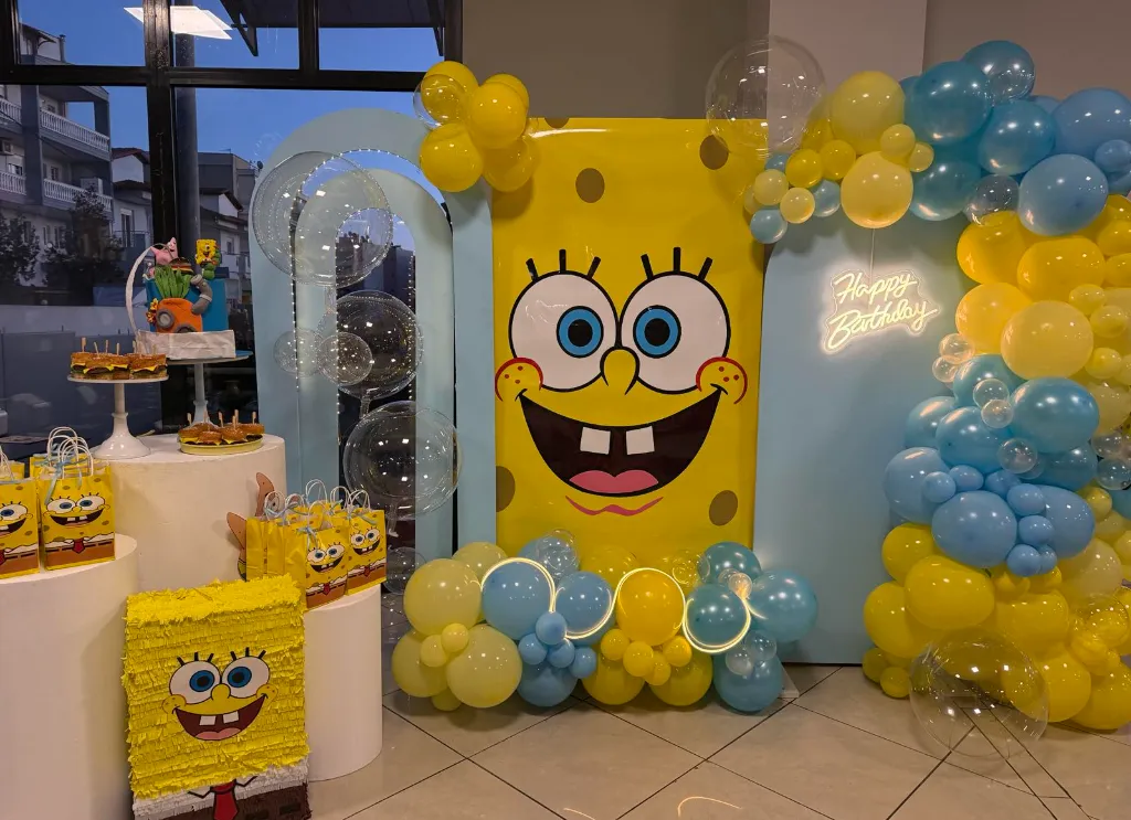 Στολισμός γενεθλίων Μπομπ σφουγγαράκης