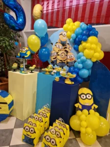 stolismos_party_minion