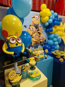 stolismos_party_minion
