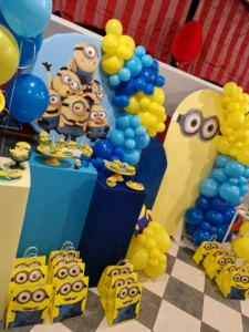 stolismos_party_minion