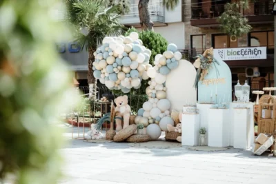 στολισμός βάπτισης αρκουδάκι αερόστατο