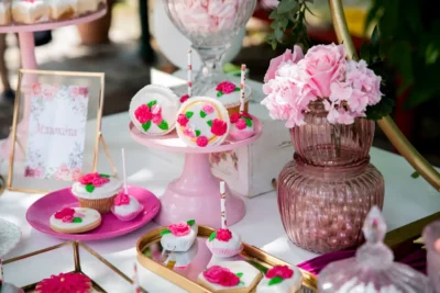 στολισμός βάφτισης με λουλούδια