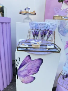 στολισμός βάφτισης με θέμα την πεταλούδα
