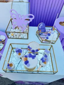 στολισμός βάφτισης με θέμα την πεταλούδα