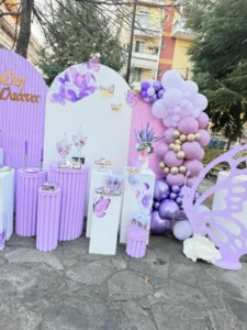 στολισμός βάφτισης με θέμα την πεταλούδα