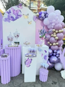 στολισμός βάφτισης με θέμα την πεταλούδα