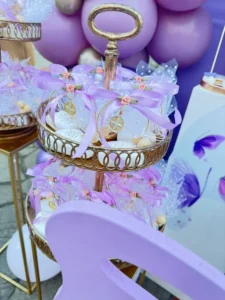 στολισμός βάφτισης με θέμα την πεταλούδα