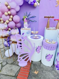 στολισμός βάφτισης με θέμα την πεταλούδα