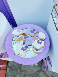 στολισμός βάφτισης με θέμα την πεταλούδα