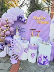 στολισμός βάφτισης με θέμα την πεταλούδα