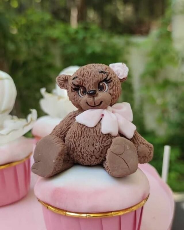 στολισμός βάπτισης αρκουδάκι αερόστατο