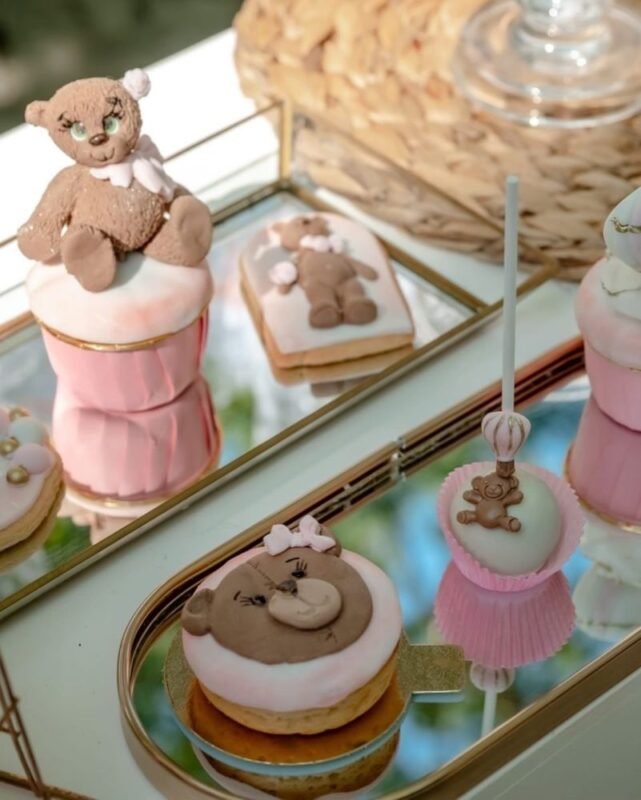 στολισμός βάπτισης αρκουδάκι αερόστατο