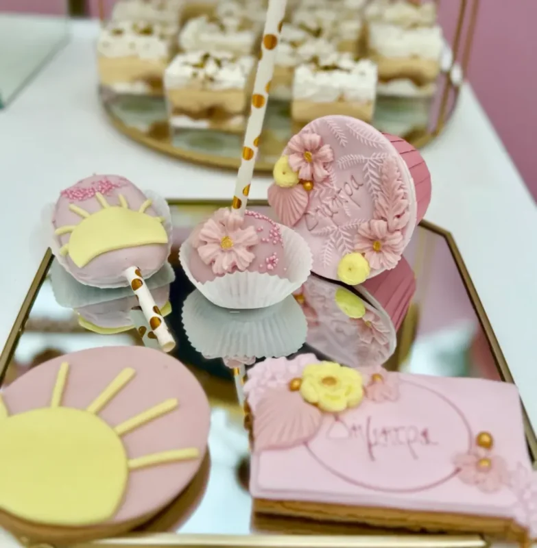 stolismos_vaptisis_koritsi_sunshine